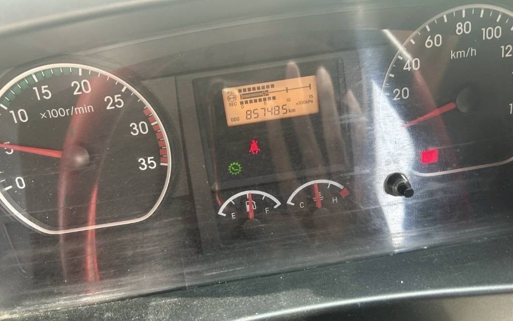 สิบล้อตู้สิบบาน ISUZU FVM 300แรง ปี 62 (0634) สิบล้อตู้สิบบาน ISUZU FVM 300แรง ปี 62 (0634)