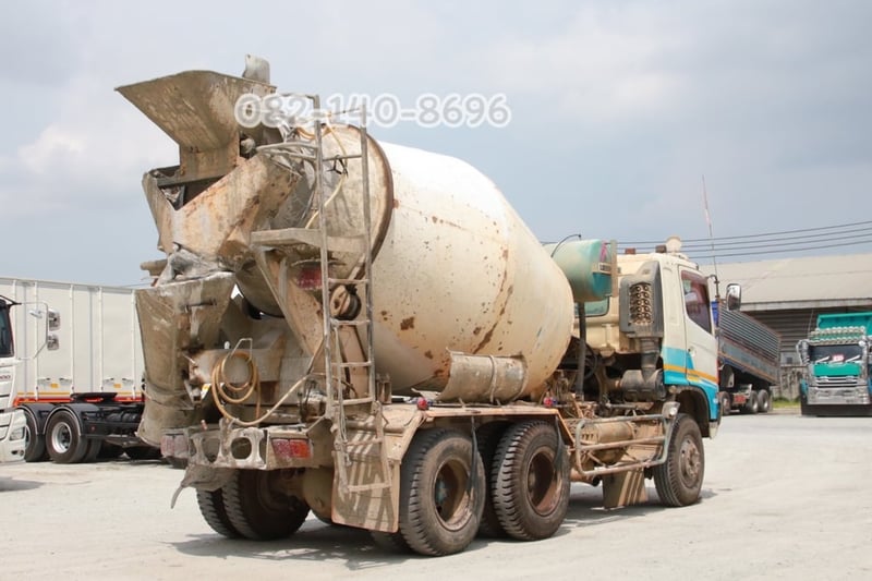 สิบล้อโม่ปูน HINO FM1A 330 แรง ปี 55 (0742) สิบล้อโม่ปูน HINO FM1A 330 แรง ปี 55 (0742)