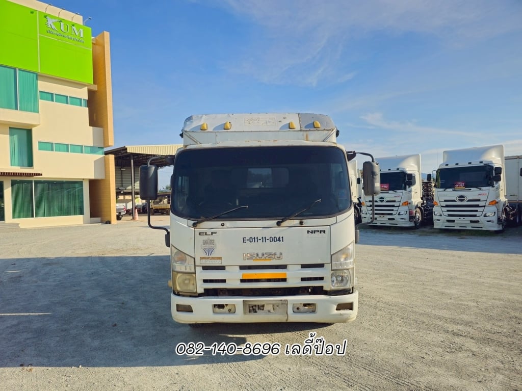 หกล้อโดยสาร ISUZU NPR 150แรง ปี 54 (6452) หกล้อโดยสาร ISUZU NPR 150แรง ปี 54 (6452)