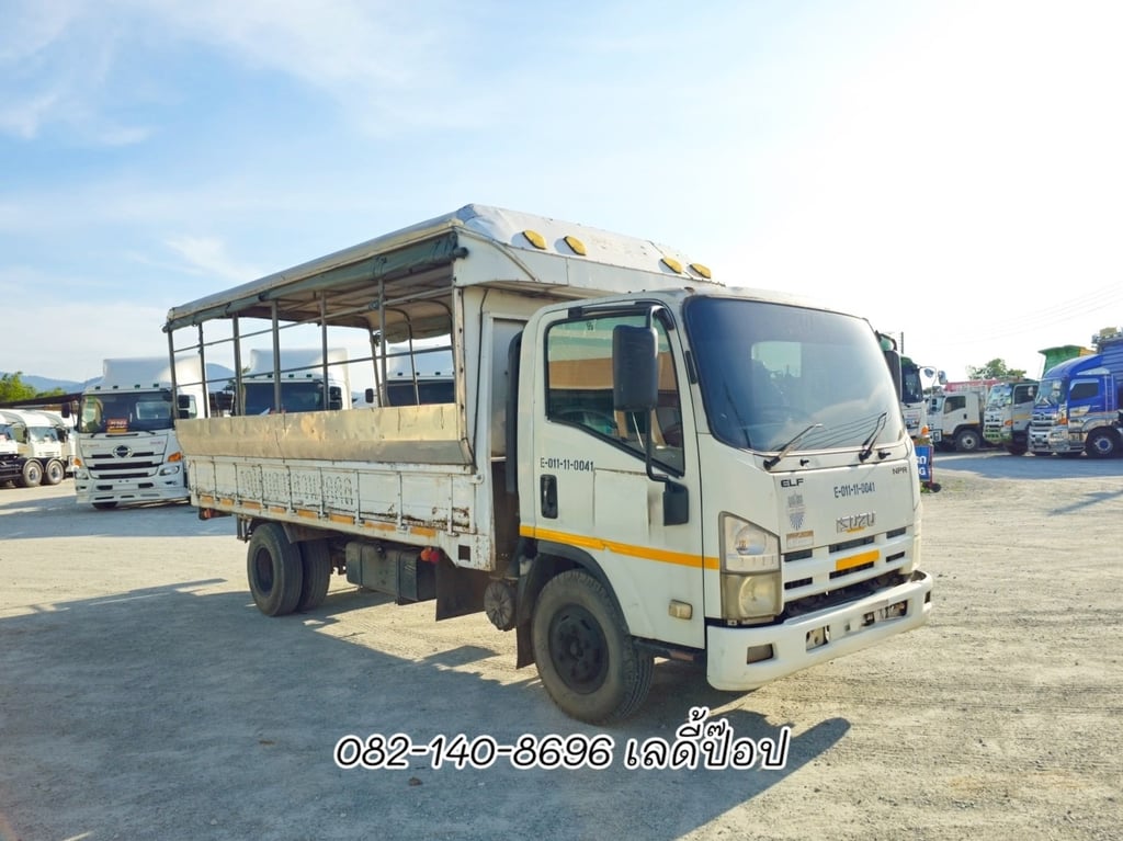 หกล้อโดยสาร ISUZU NPR 150แรง ปี 54 (6452) หกล้อโดยสาร ISUZU NPR 150แรง ปี 54 (6452)
