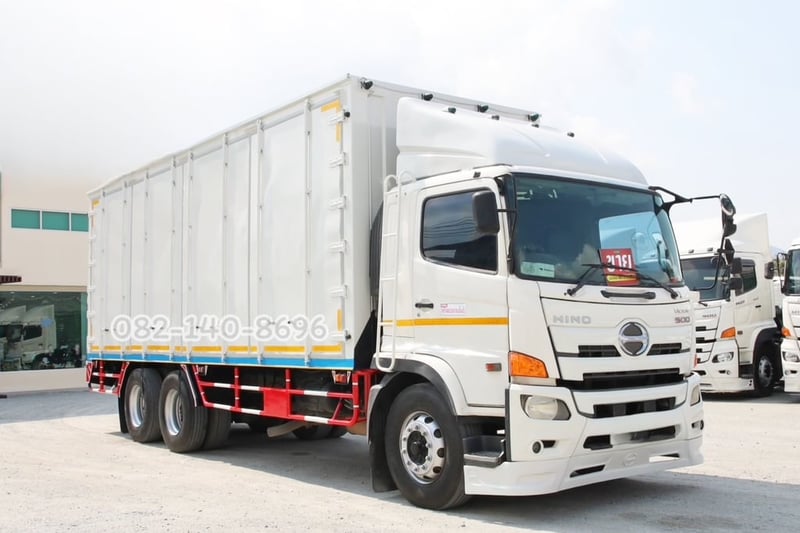 สิบล้อตู้สิบบาน HINO FL8J 260 แรง ปี 2561 (2716)