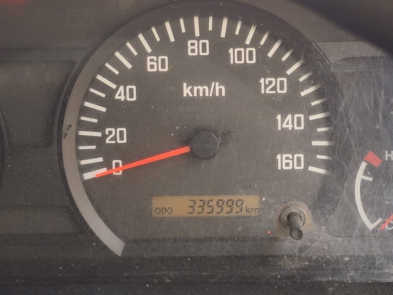 สี่ล้อตู้จัมโบ้ ISUZU NLR  104แรง ปี 63 (2632)