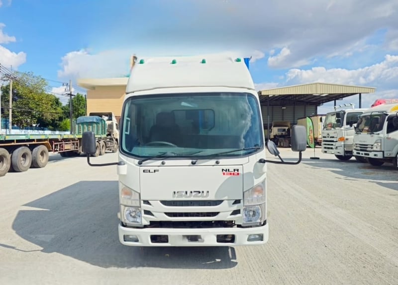 สี่ล้อตู้ทึบ ISUZU NLR 104 แรงม้า ปี 2564 (4519) สี่ล้อตู้ทึบ ISUZU NLR 104 แรงม้า ปี 2564 (4519)