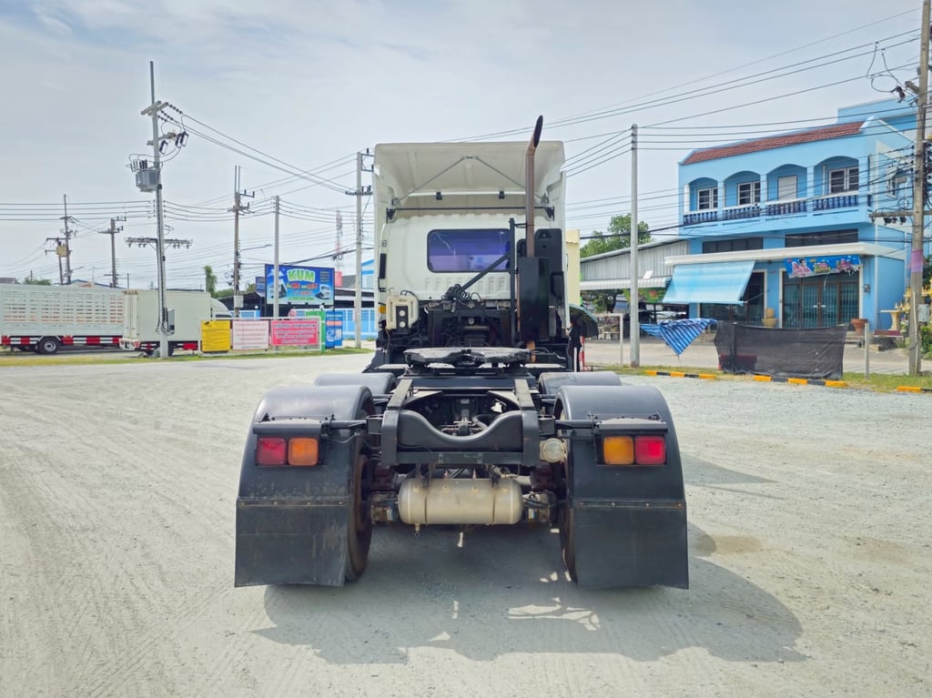 สิบล้อหัวลาก ISUZU GXZ 360แรง ปี 2555 (6863) สิบล้อหัวลาก ISUZU GXZ 360แรง ปี 2555 (6863)