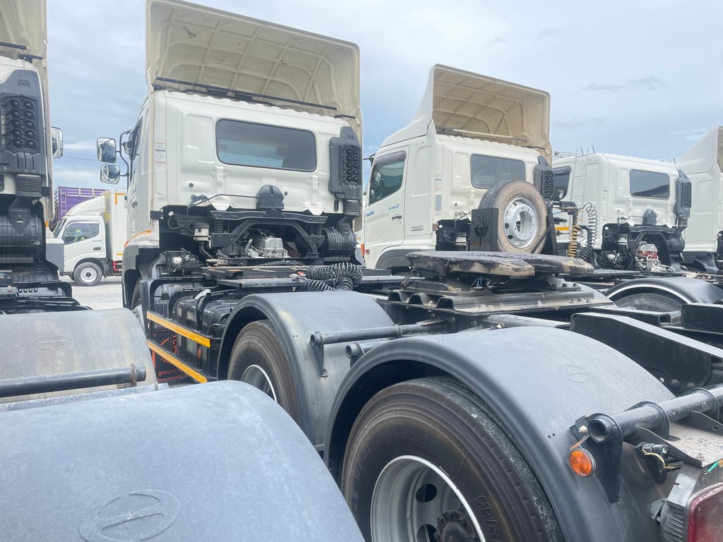 หัวลาก HINO FM2P 380แรง ปี 2565 (9228) หัวลาก HINO FM2P 380แรง ปี 2565 (9228)