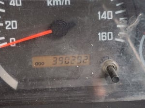 หกล้อโดยสาร ISUZU NMR 130แรง ปี 51 (5839)