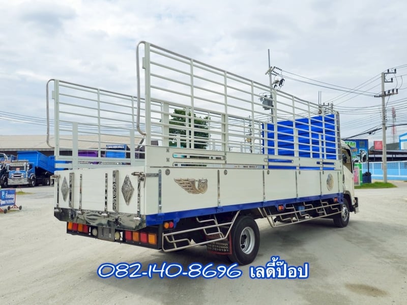 หกล้อคอก ISUZU FRR 210 แรง ปี 2565 (9202) หกล้อคอก ISUZU FRR 210 แรง ปี 2565 (9202)