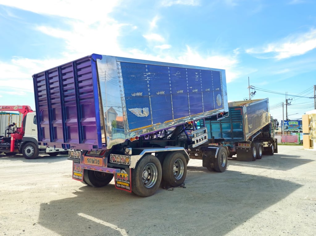 สิบล้อดั้มพ์ ISUZU FXZ 360แรง ปี 2566 (5236,5237) สิบล้อดั้มพ์ ISUZU FXZ 360แรง ปี 2566 (5236,5237)