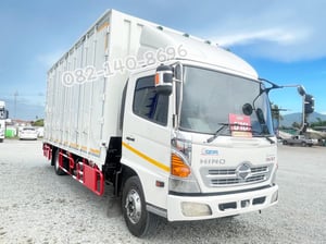 หกล้อตู้สิบบาน HINO FC9J 175 แรง ปี 2556 (8338) หกล้อตู้สิบบาน HINO FC9J 175 แรง ปี 2556 (8338)