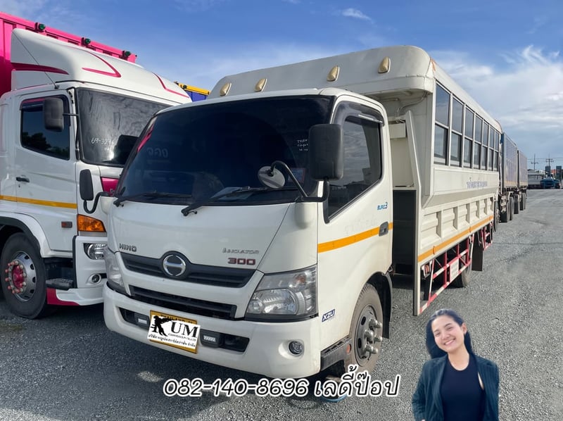หกล้อโดยสาร HINO XZU 150 แรง ปี 2566 (2429)
