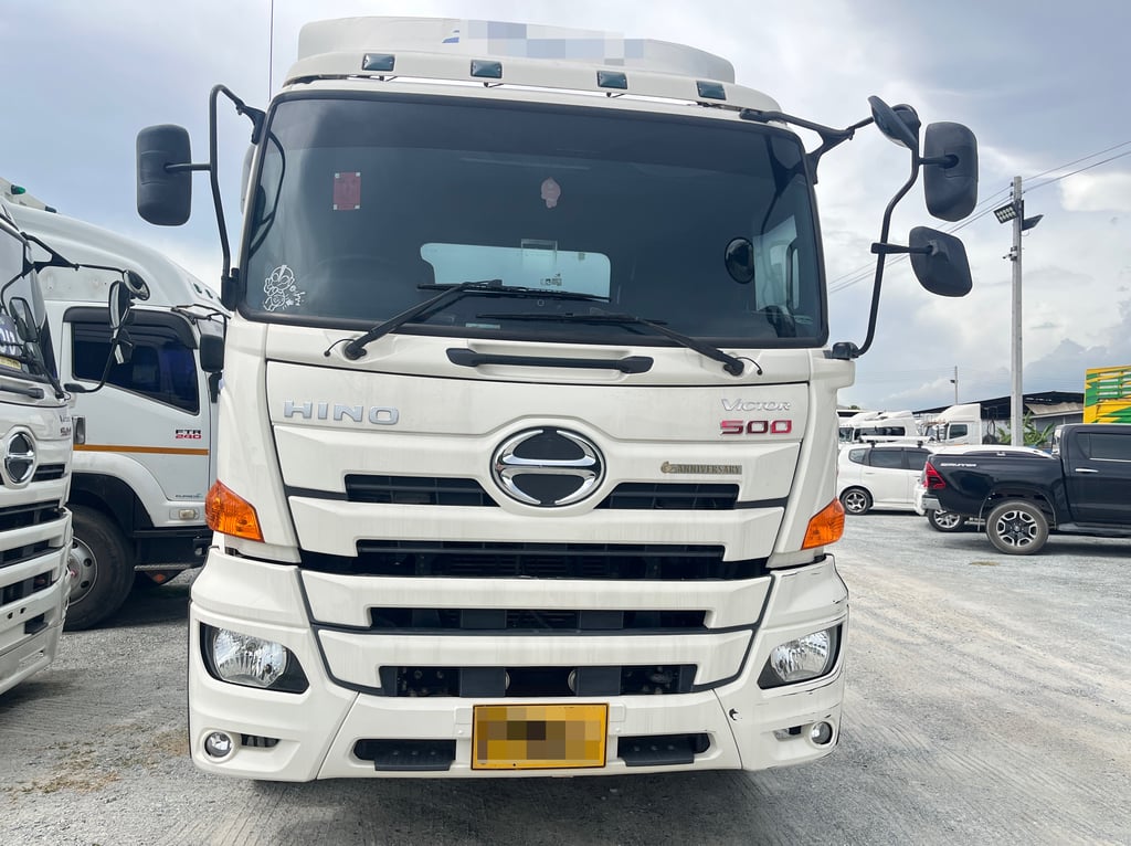 สิบล้อหัวลาก HINO FM2P 380แรง ปี 2565 (9228) สิบล้อหัวลาก HINO FM2P 380แรง ปี 2565 (9228)