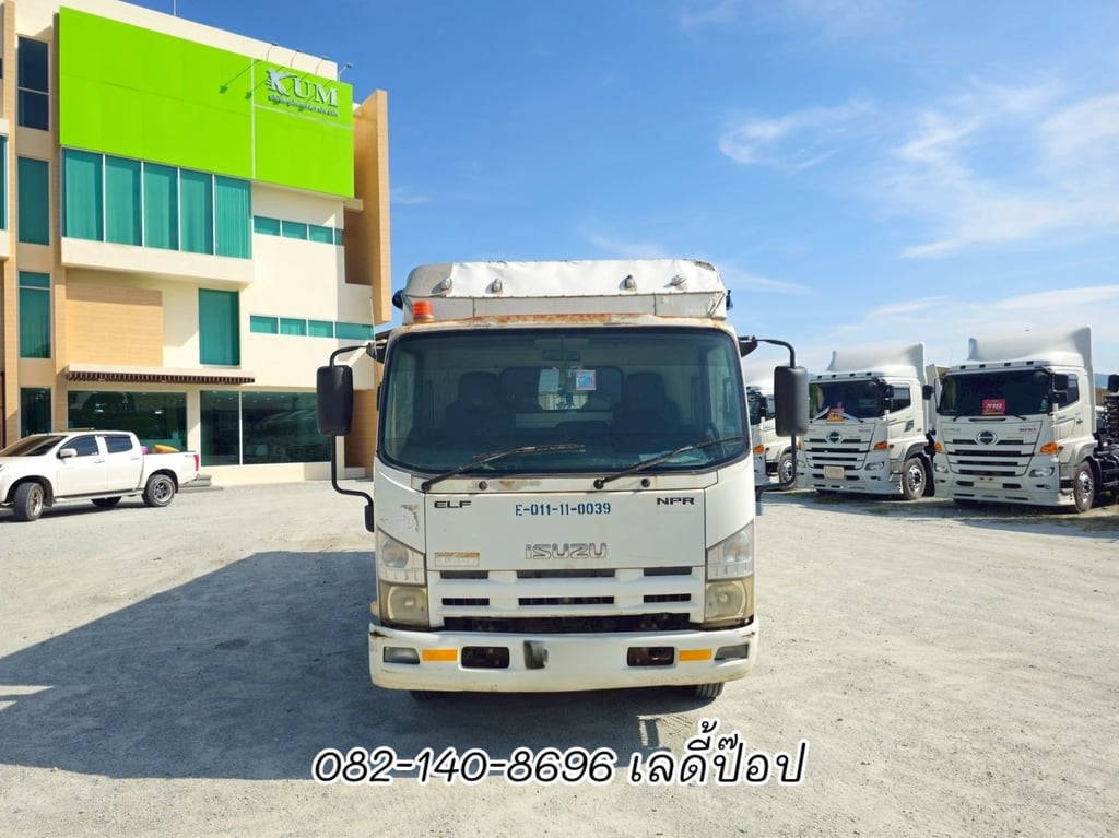 หกล้อโดยสาร ISUZU NPR 150แรง ปี 54 (6451)