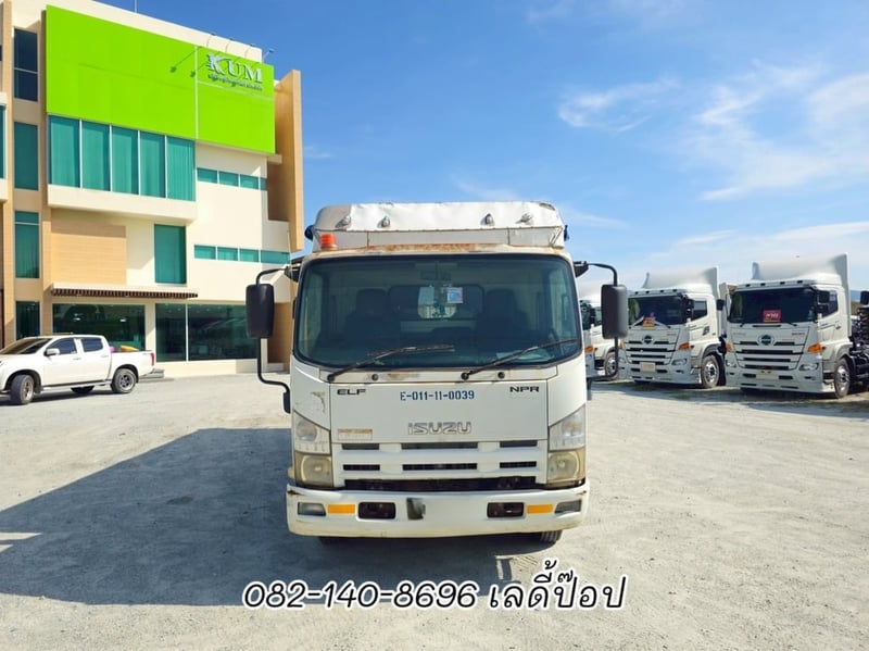 หกล้อโดยสาร ISUZU NPR 150แรง ปี 54 (6451)