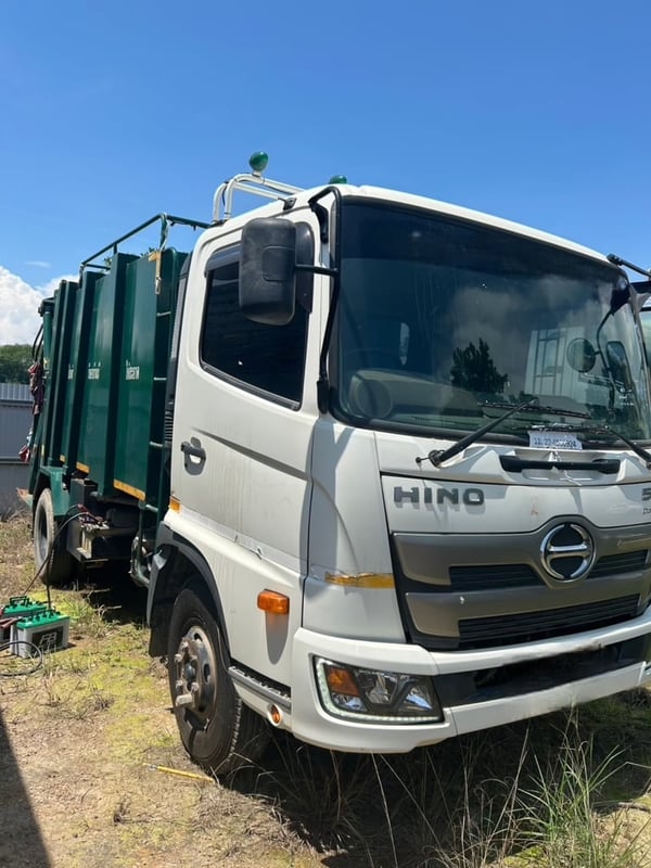 หกล้อบรรทุกขยะ Hino FC9J 210 ปี 65(3909) หกล้อบรรทุกขยะ Hino FC9J 210 ปี 65(3909)