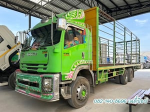 สิบล้อคอกขนไก่ได้ ISUZU FVM 240 แรง ปี 2560 (2720) สิบล้อคอกขนไก่ได้ ISUZU FVM 240 แรง ปี 2560 (2720)