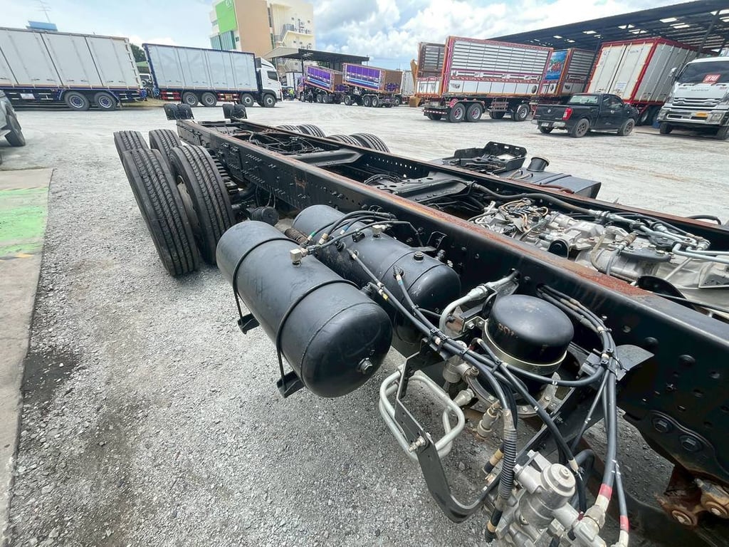 สิบล้อหัวคัสซี HINO FM1A 344 แรง ปี 2567 (2969)