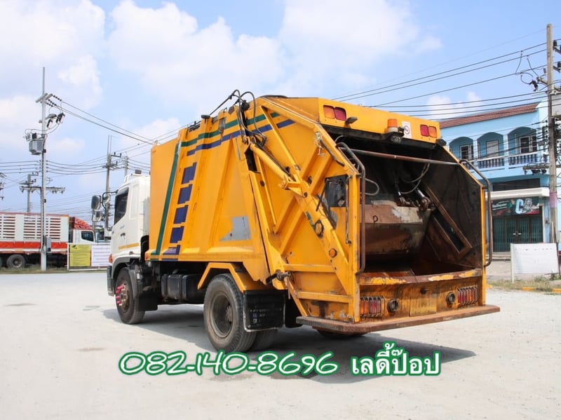 หกล้อบรรทุกขยะ HINO VICTOR 500 FG8J 240แรง ปี 2566 (4039)