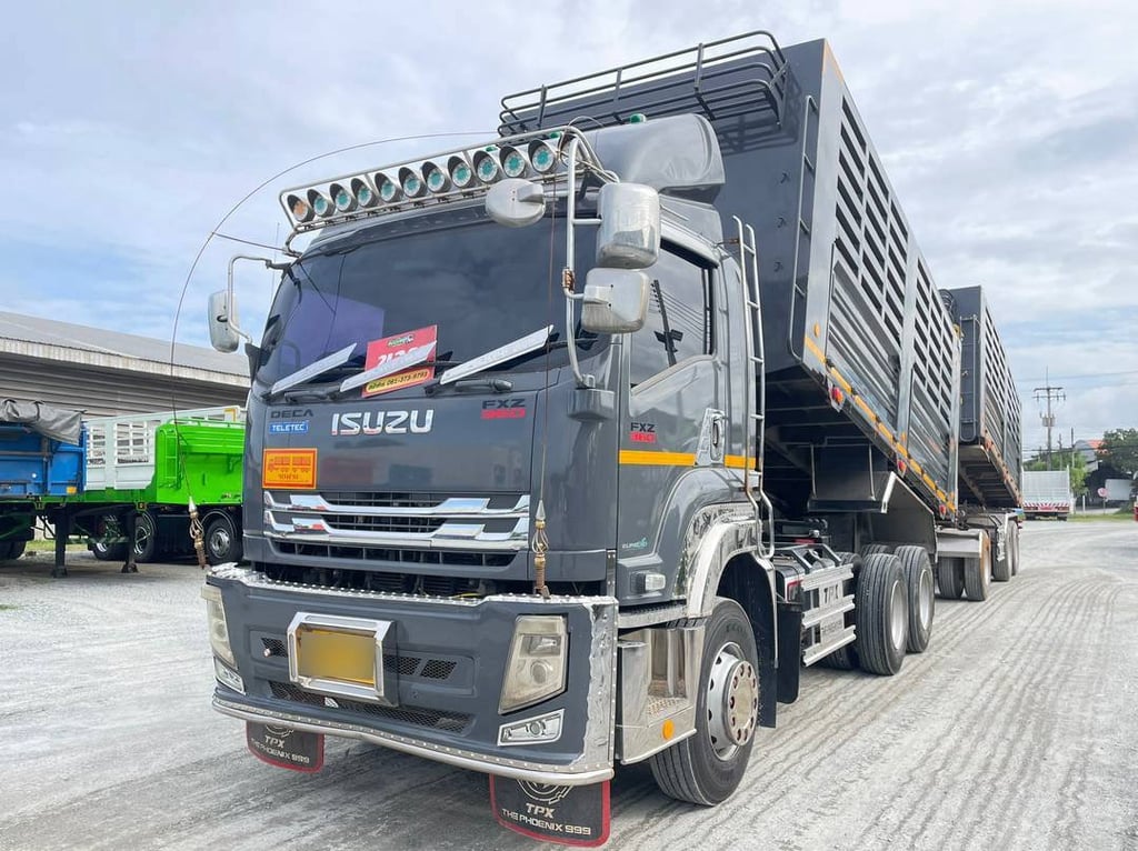 สิบล้อดั้มพ์ ISUZU FXZ 360 แรง ปี 2566 (7740,7741) สิบล้อดั้มพ์ ISUZU FXZ 360 แรง ปี 2566 (7740,7741)