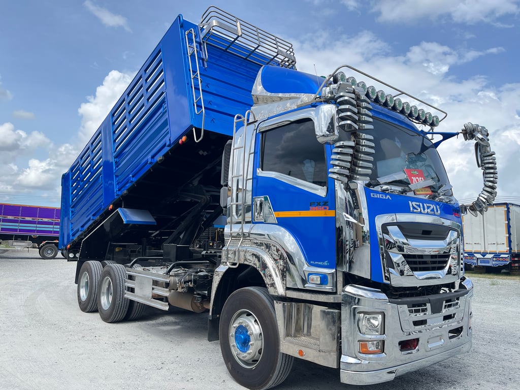 สิบล้อดั้มพ์ ISUZU FXZ 360แรง ปี 66 (3502)
