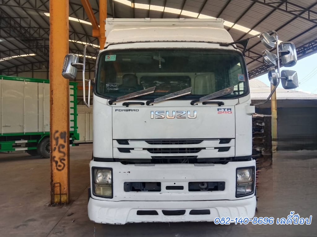 หกล้อตู้สิบบาน ISUZU FTR 240 แรง ปี 2564 (6458) หกล้อตู้สิบบาน ISUZU FTR 240 แรง ปี 2564 (6458)