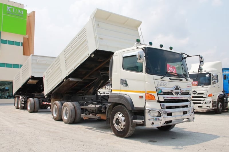 สิบล้อดั้มพ์ HINO FM1A 344 แรง ปี 60  หางดั้มพ์สามเพลา อู่แม็กเทรลเลอร์ ปี 65(2539 3778) 