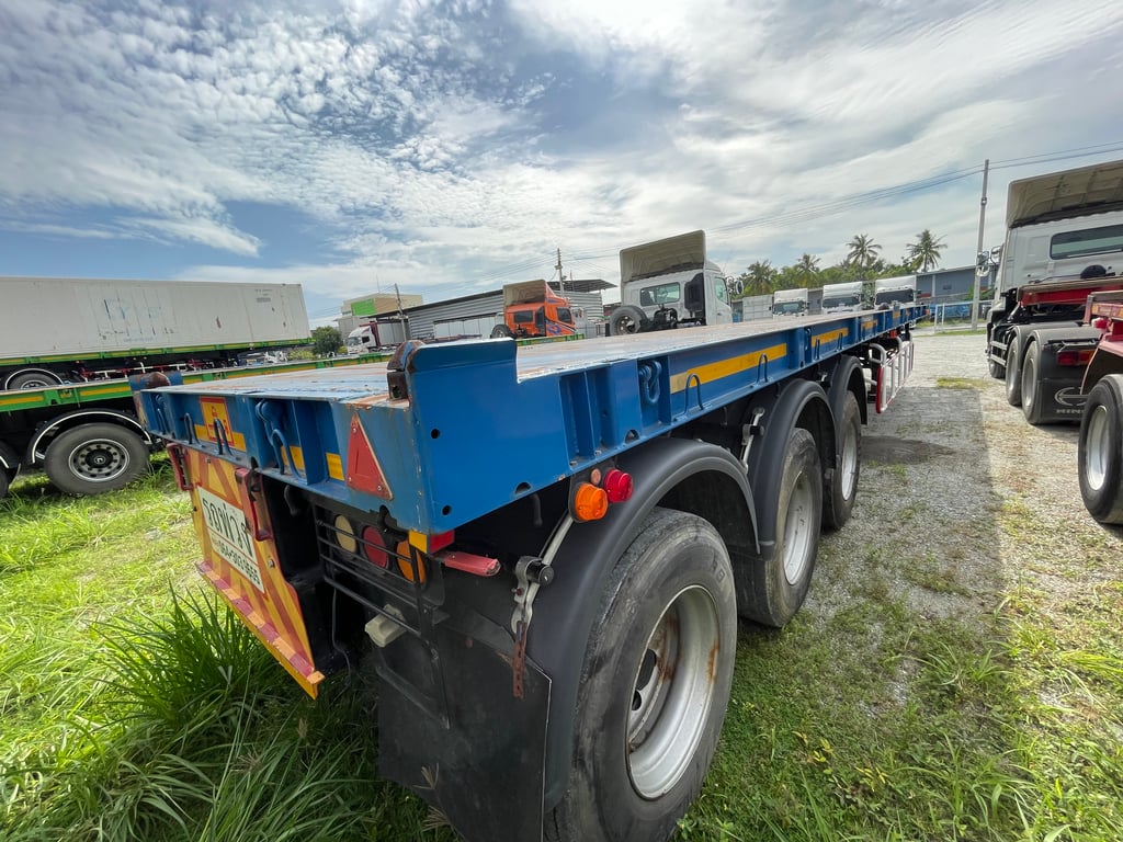 หางพื้นเรียบ สามเพลา อู่ WAFA ปี 2565 (5439) หางพื้นเรียบ สามเพลา อู่ WAFA ปี 2565 (5439)