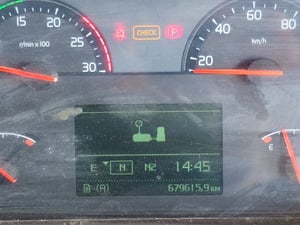 สิบสองล้อคอก VOLVO FM  440แรง ปี 2556 (2894)