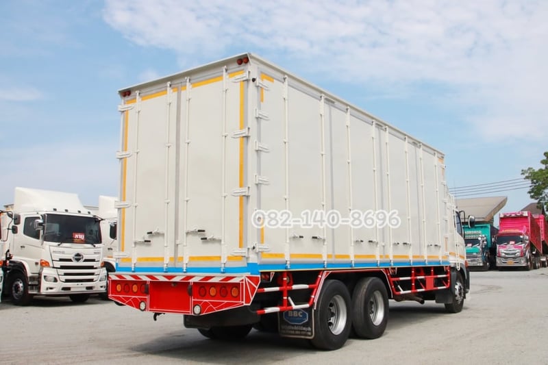 สิบล้อตู้สิบบาน HINO FL8J 260แรง ปี 60 (0511)