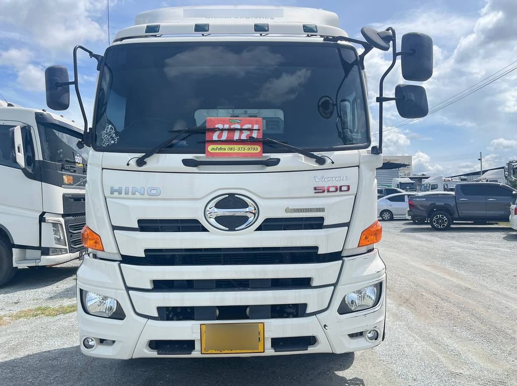 หัวลาก HINO FM2P 380แรง ปี 2565 (9228)