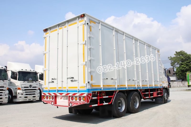 สิบล้อตู้สิบบาน HINO FL8J 260 แรง ปี 2561 (2716) สิบล้อตู้สิบบาน HINO FL8J 260 แรง ปี 2561 (2716)