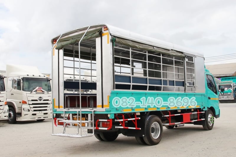 หกล้อโดยสาร HINO XZU 150 แรง ปี 61 (2872) หกล้อโดยสาร HINO XZU 150 แรง ปี 61 (2872)