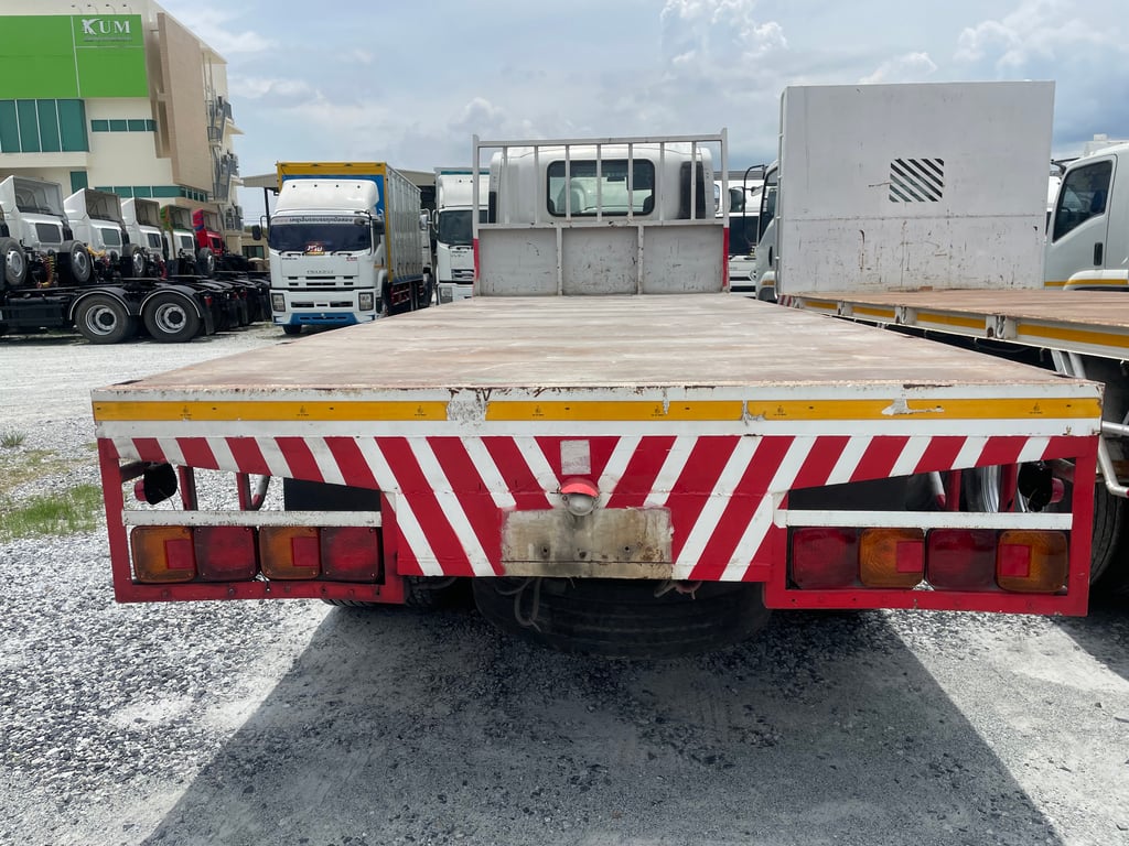 สิบล้อพื้นเรียบ ISUZU FVM 240แรง ปี 2555 (5844)