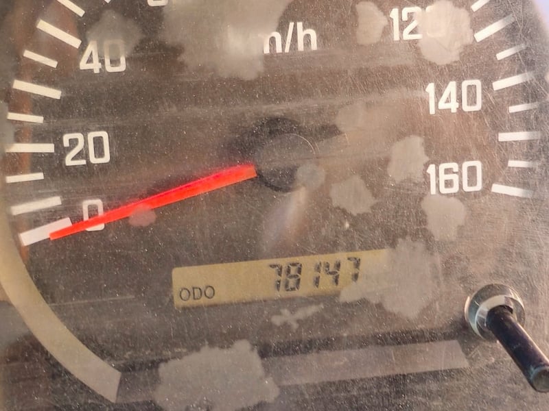  สี่ล้อตู้เย็น ISUZU NLR 130 แรง ปี 2566 (8083)