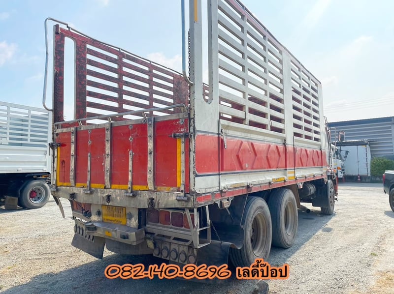 สิบล้อคอก HINO FL8J 260แรง ปี 2559 (2895)