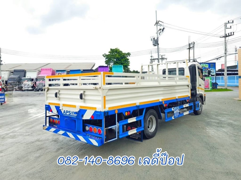 หกล้อกระบะคาร์โก้ มีช่องติดเครน HINO FC8J 175แรง ปี 67 (3589) หกล้อกระบะคาร์โก้ มีช่องติดเครน HINO FC8J 175แรง ปี 67 (3589)