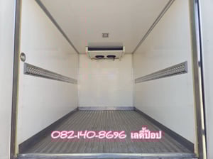 สี่ล้อตู้เย็น HINO XZU 136แรง ปี 67 (8556)