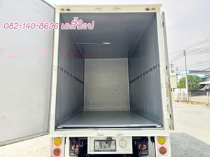 สี่ล้อตู้จัมโบ้มีลิฟท์ท้าย ISUZU NLR 130แรง ปี 64 (3578)