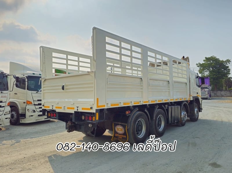 สิบสองล้อคอก VOLVO FM  440แรง ปี 2556 (2894)