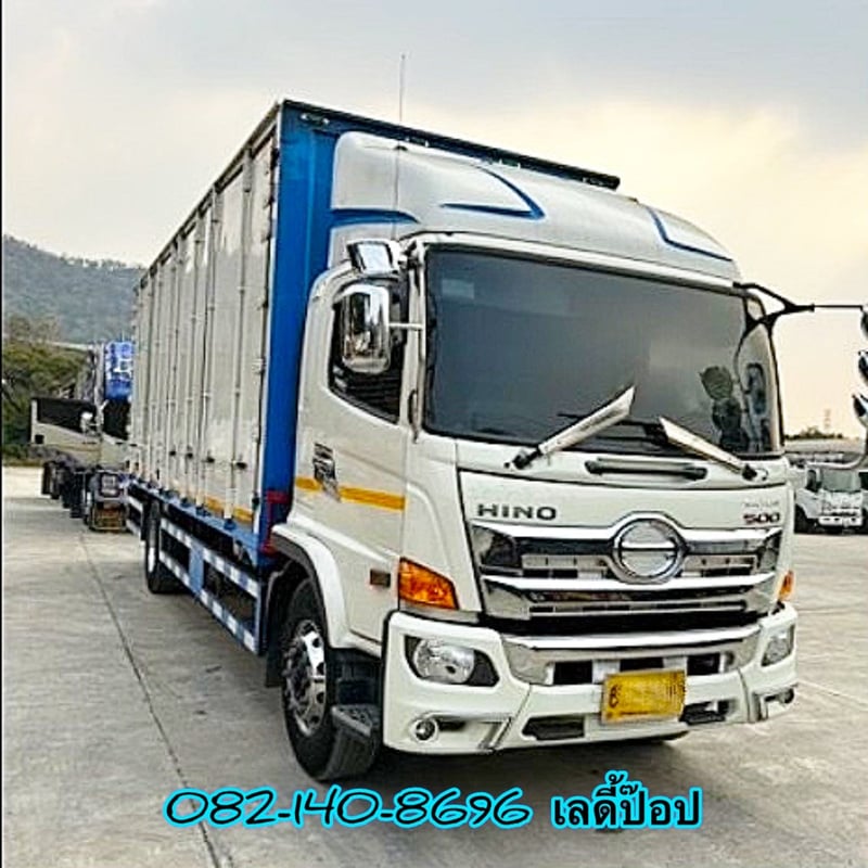 หกล้อตู้สิบบาน HINO FG8J 240แรง ปี 2567 (8260)
