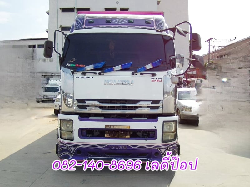 หกล้อตู้สิบบาน ISUZU FTR 240แรง ปี 54 (8574)