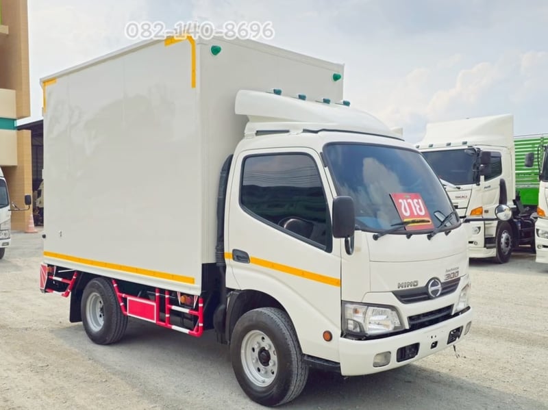 สี่ล้อตู้จัมโบ้ HINO XZU 136แรง ปี 63 (637)