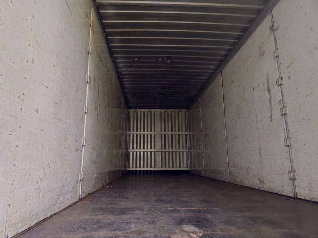 หกล้อตู้สิบบาน ISUZU FTR 240แรง ปี 55 (5404)