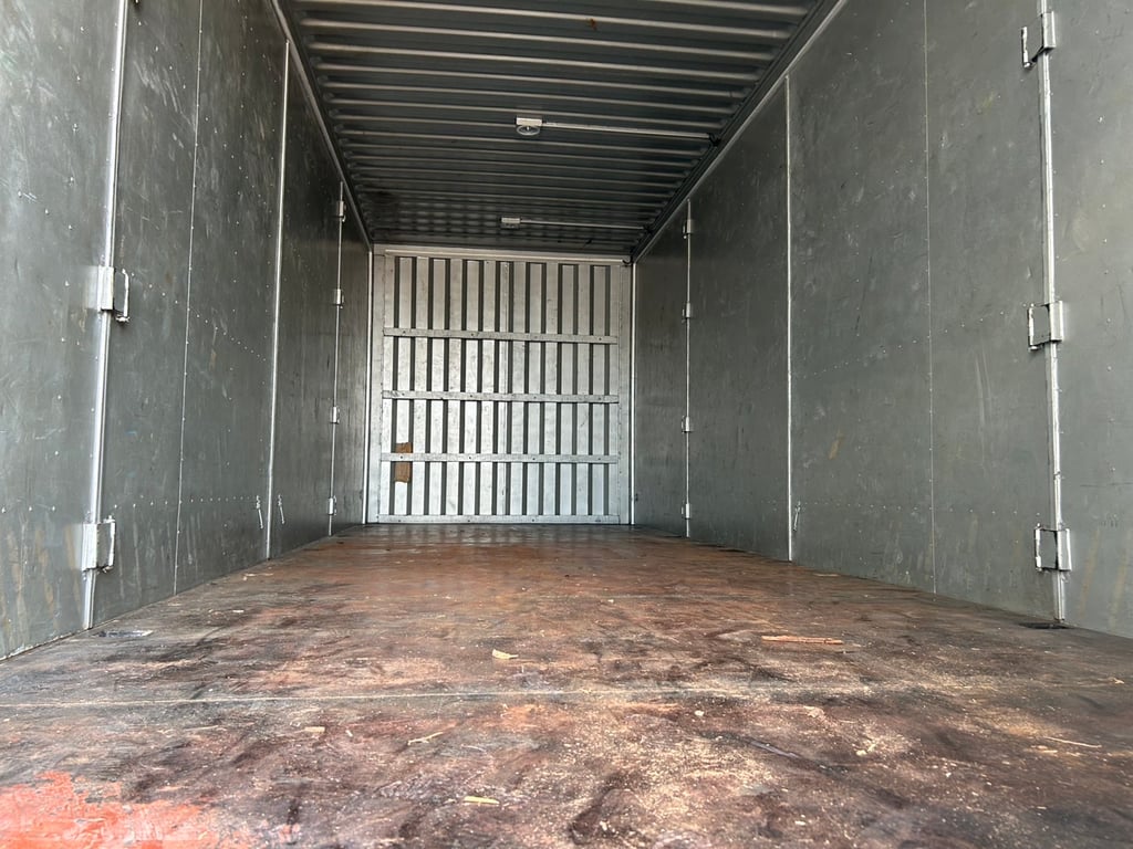 หกล้อตู้สิบบานมือสอง ISUZU FTR 240แรง ปี 67 (1385) 