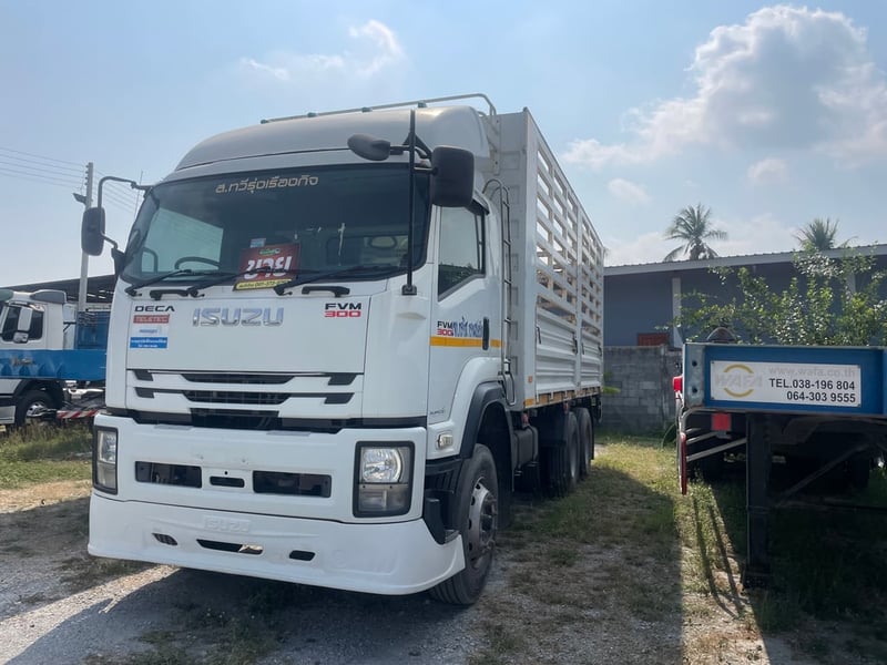 สิบล้อคอก ISUZU FVM 300 แรง ปี 63 (4490)