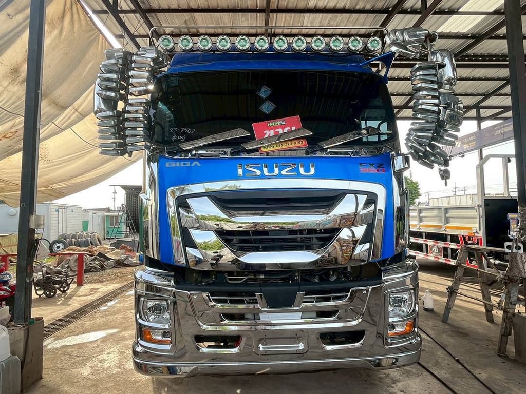 สิบล้อดั้มพ์ ISUZU FXZ 360แรง ปี 66 (3502)