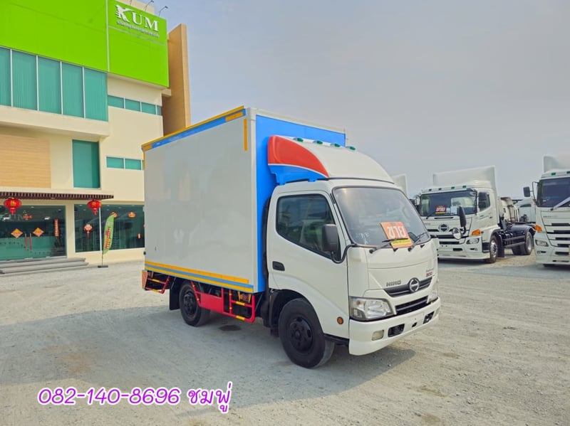 สี่ล้อwตู้จัมโบ้ HINO XZU  136แรง ปี 63 (173)