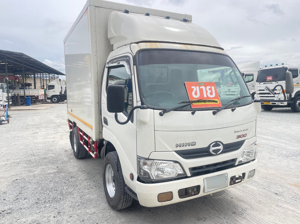 สี่ล้อตู้จัมโบ้ HINO xzu 136 ปี 2561 (4583) สี่ล้อตู้จัมโบ้ HINO xzu 136 ปี 2561 (4583)