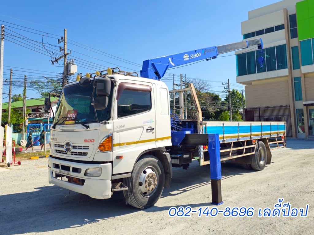 หกล้อกระบะติดเครน TADANO 8 ตัน 3 ปลอก ISUZU FTR 240แรง ปี 2556 (7098)