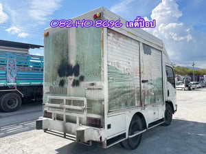 หกล้อตู้ ISUZU NMR 130แรง ปี 2558 (5477)