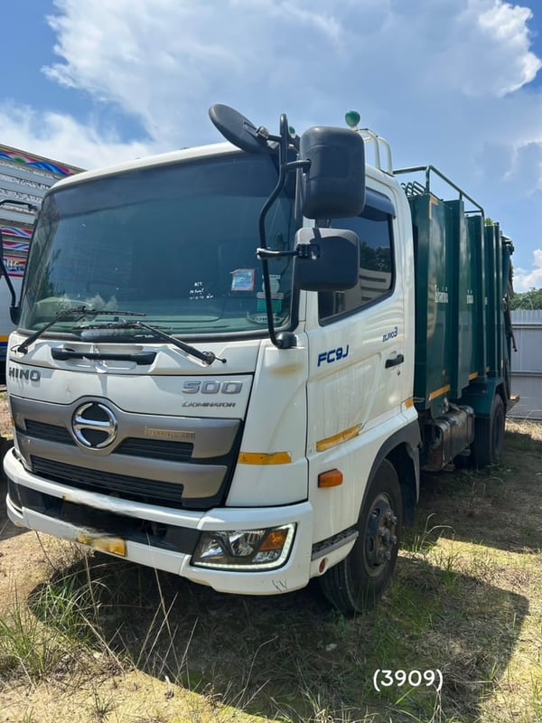 หกล้อบรรทุกขยะ Hino FC9J 210 ปี 65(3909) หกล้อบรรทุกขยะ Hino FC9J 210 ปี 65(3909)
